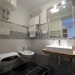 Bed and Breakfast La Finestra Sulla Reggia 3*